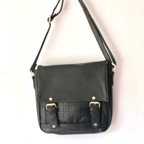 MoDA New York Square Crossbody Bag - Picture 4 of 7